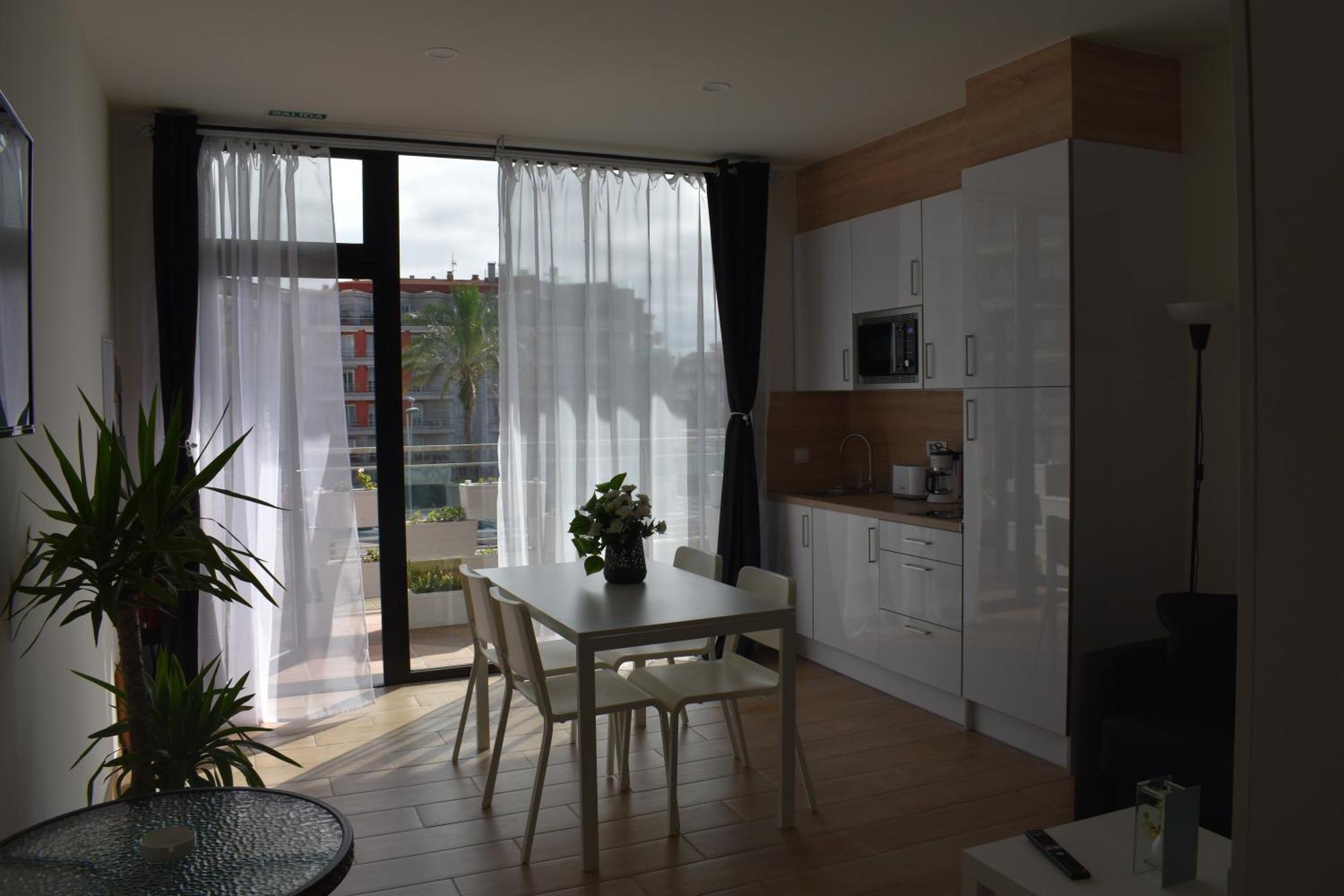 Apartamentos Silgar Plaza Sanxenxo Exteriör bild